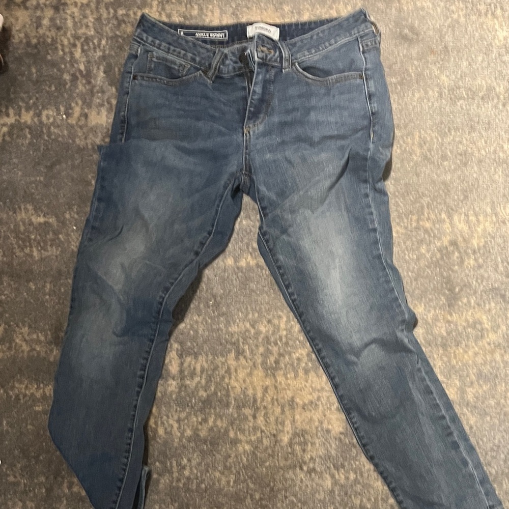 Sonoma Women's Skinny Jeans in Medium Blue Wash
